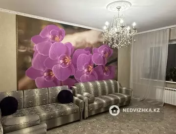 3-комнатная квартира, этаж 1 из 5, 65 м²