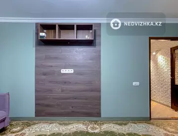 3-комнатная квартира, этаж 1 из 5, 85 м²