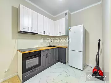 2-комнатная квартира, этаж 10 из 12, 50 м², на длительный срок
