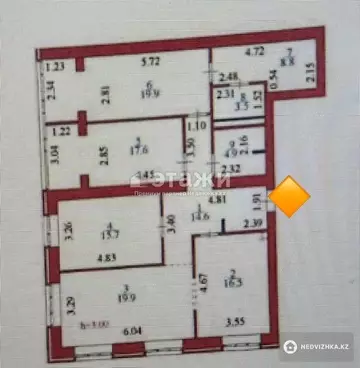 4-комнатная квартира, этаж 1 из 10, 122 м²