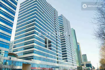 2-комнатная квартира, этаж 14 из 30, 70 м²