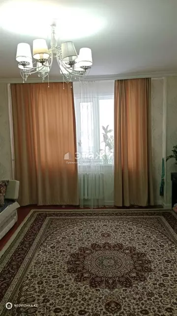 3-комнатная квартира, этаж 6 из 9, 94 м²