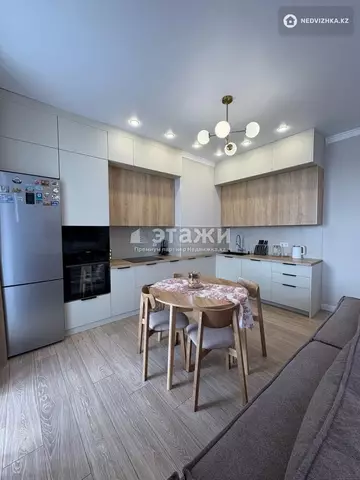 2-комнатная квартира, этаж 9 из 9, 59 м²