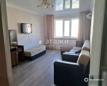2-комнатная квартира, этаж 4 из 5, 46 м²