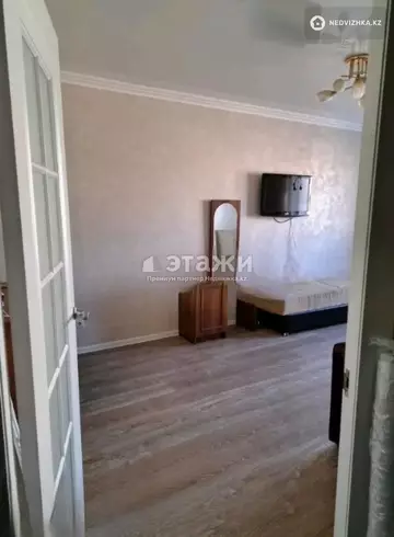 2-комнатная квартира, этаж 4 из 5, 46 м²
