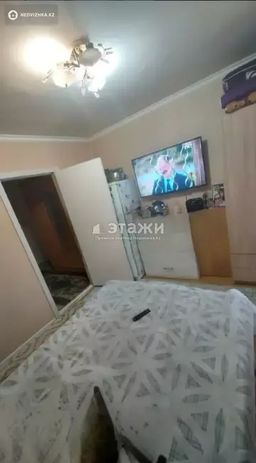 2-комнатная квартира, этаж 4 из 5, 54 м²