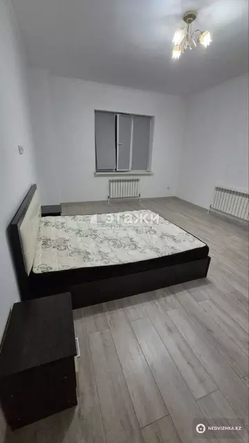 1-комнатная квартира, этаж 8 из 22, 56 м²