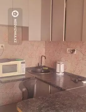 1-комнатная квартира, этаж 3 из 5, 28 м², на длительный срок