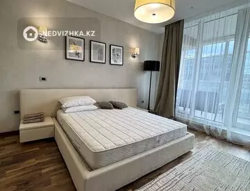 3-комнатная квартира, этаж 8 из 22, 122 м², на длительный срок