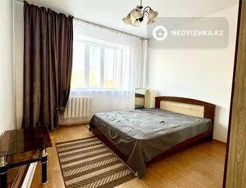 2-комнатная квартира, этаж 8 из 9, 67 м²
