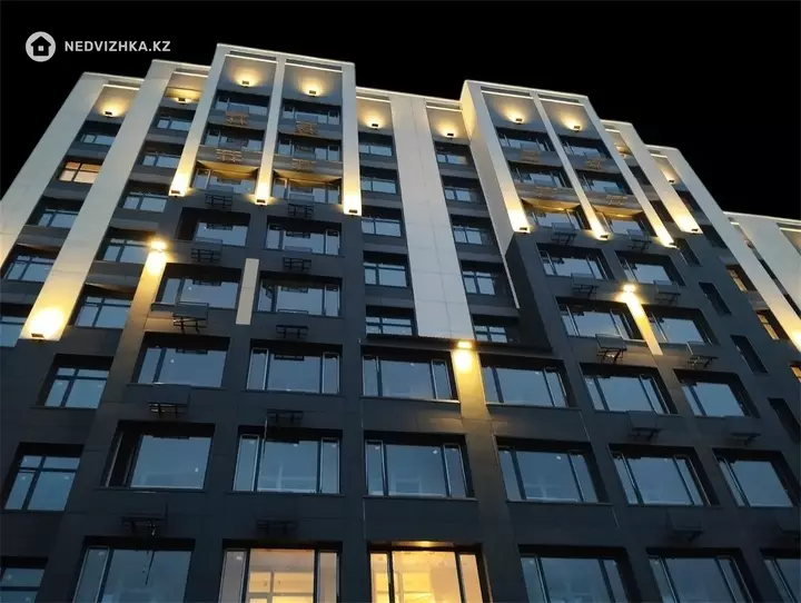 70 м², 2-комнатная квартира, этаж 8 из 9, 70 м², изображение - 1