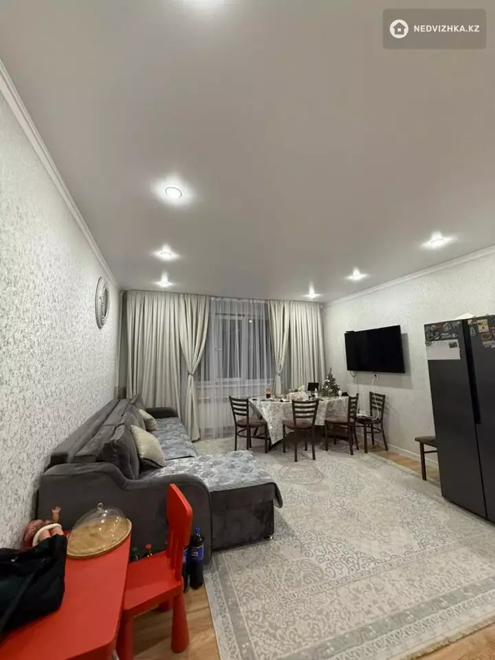 70 м², 2-комнатная квартира, этаж 11 из 11, 70 м², изображение - 1