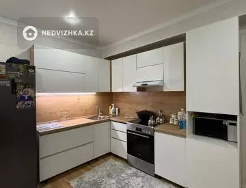 2-комнатная квартира, этаж 11 из 11, 70 м²