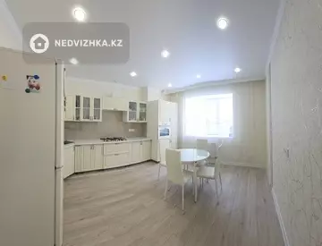 3-комнатная квартира, этаж 3 из 9, 84 м²