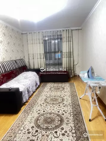 2-комнатная квартира, этаж 3 из 19, 63 м²