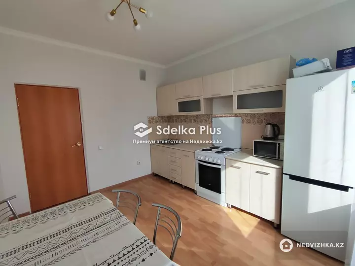 80 м², 3-комнатная квартира, этаж 4 из 24, 80 м², изображение - 1