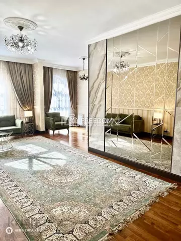 3-комнатная квартира, этаж 2 из 6, 102 м²