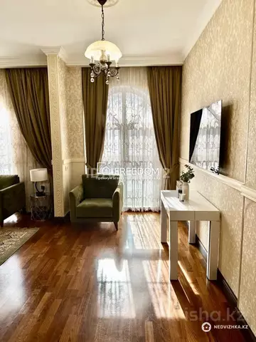 3-комнатная квартира, этаж 2 из 6, 102 м²