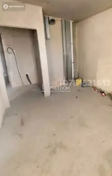 1-комнатная квартира, этаж 2 из 10, 34 м²