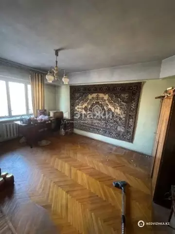 2-комнатная квартира, этаж 5 из 5, 54 м²