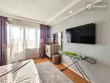 3-комнатная квартира, этаж 9 из 10, 100 м², на длительный срок