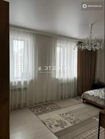 2-комнатная квартира, этаж 9 из 10, 60 м²