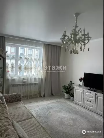 2-комнатная квартира, этаж 9 из 10, 60 м²