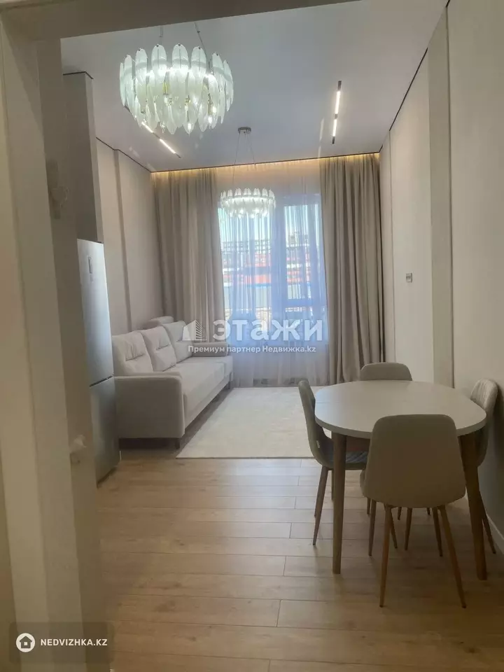 63 м², 2-комнатная квартира, этаж 1 из 17, 63 м², изображение - 1