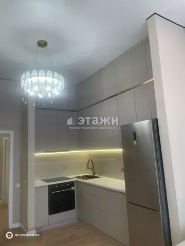 63 м², 2-комнатная квартира, этаж 1 из 17, 63 м², изображение - 2