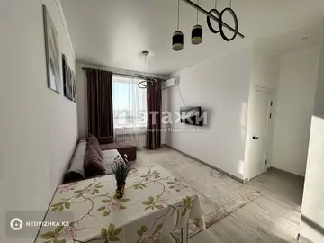 2-комнатная квартира, этаж 9 из 9, 39 м², на длительный срок