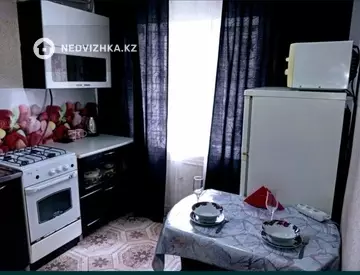 1-комнатная квартира, этаж 1 из 4, 36 м², посуточно