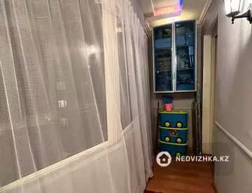 3-комнатная квартира, этаж 12 из 16, 110 м²