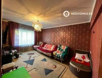 3-комнатная квартира, этаж 1 из 5, 62 м²