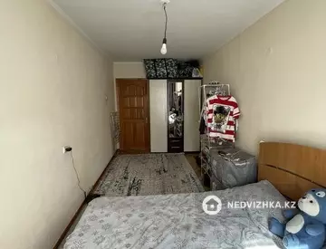 3-комнатная квартира, этаж 5 из 5, 61 м²