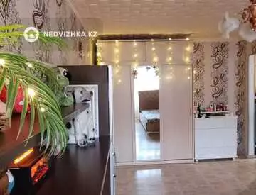 1-комнатная квартира, этаж 4 из 5, 33 м²