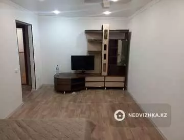 36 м², 1-комнатная квартира, этаж 1 из 9, 36 м², посуточно, изображение - 4