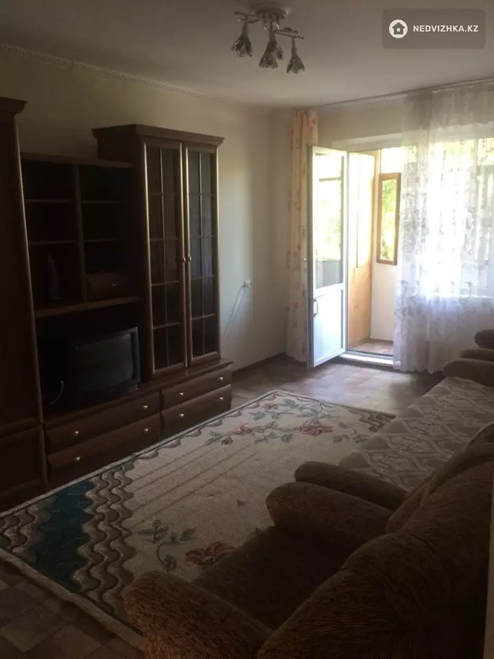58 м², 3-комнатная квартира, этаж 3 из 5, 58 м², на длительный срок, изображение - 1