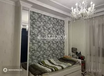 4-комнатная квартира, этаж 1 из 7, 155 м²