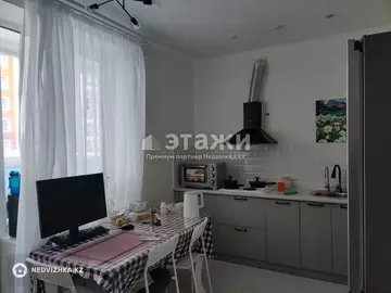 1-комнатная квартира, этаж 3 из 8, 40 м²