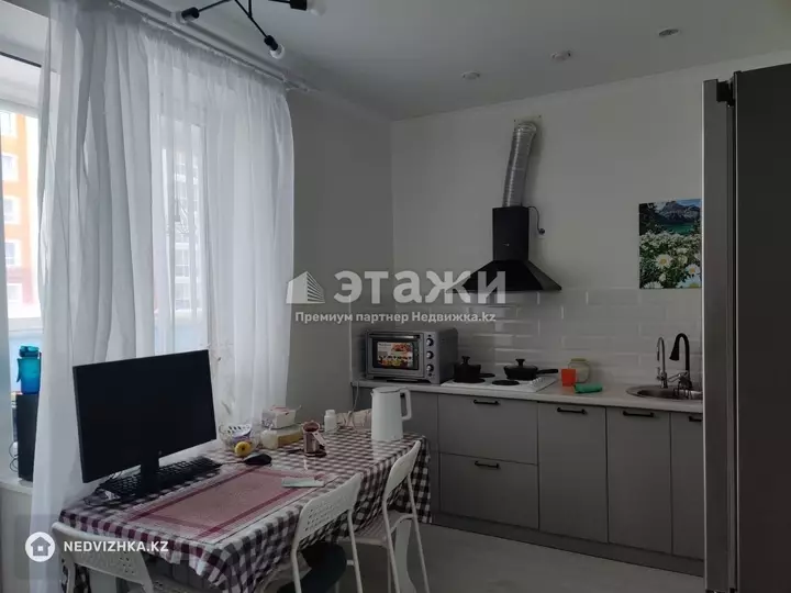 40 м², 1-комнатная квартира, этаж 3 из 8, 40 м², изображение - 1