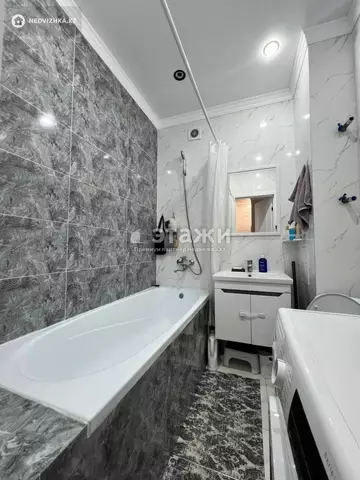 1-комнатная квартира, этаж 6 из 9, 32 м²