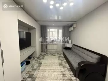 2-комнатная квартира, этаж 3 из 5, 50 м²