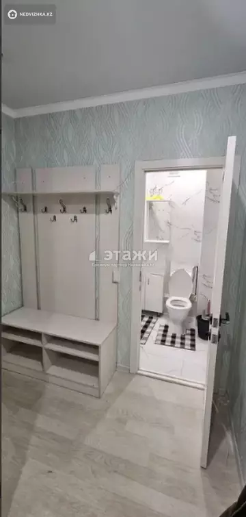 1-комнатная квартира, этаж 3 из 9, 38 м²