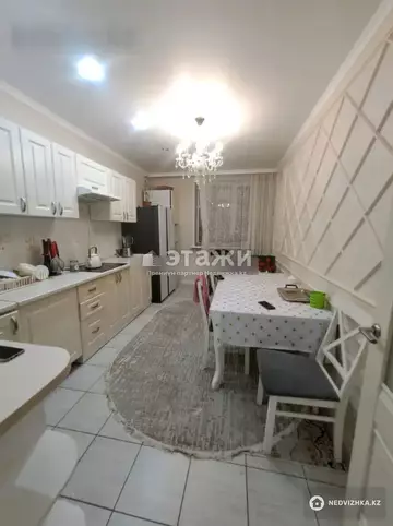 2-комнатная квартира, этаж 7 из 12, 70 м²