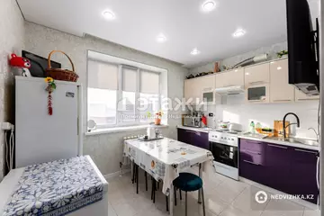 1-комнатная квартира, этаж 3 из 5, 35 м², на длительный срок
