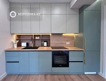 2-комнатная квартира, этаж 8 из 10, 65 м²