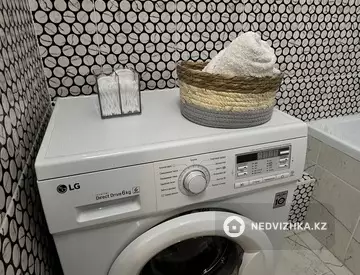 50 м², 1-комнатная квартира, этаж 6 из 12, 50 м², посуточно, изображение - 16