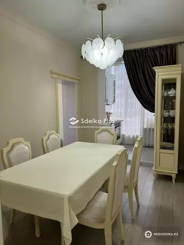 2-комнатная квартира, этаж 5 из 10, 70 м²