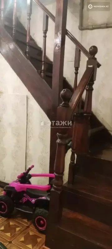 5-комнатный дом, 3 соток, 131 м²