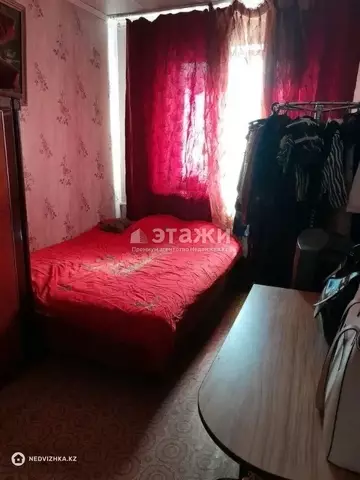 3-комнатная квартира, этаж 4 из 4, 57 м²